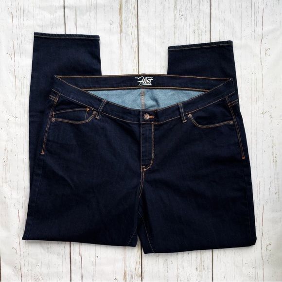 Old Navy Denim - Old Navy Women’s The Flirt Dark-wash Plus Size Skinny Jeans Size 18 Regular
